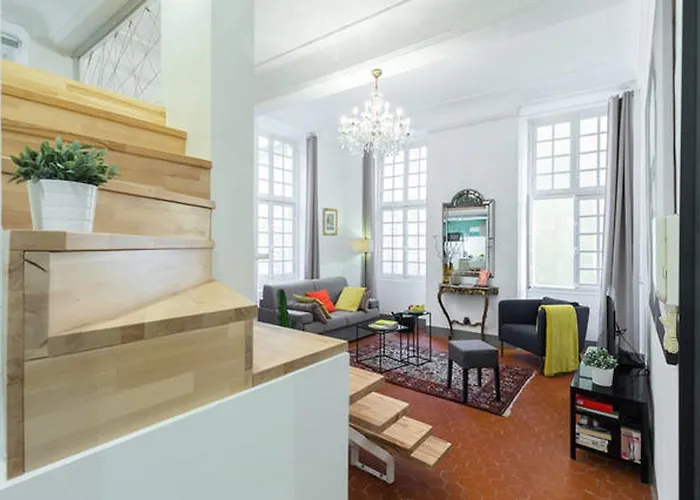 Apartment Le Colonna - Grand En Duplex, Refait A Neuf, Vieux-nice Old Town Nice