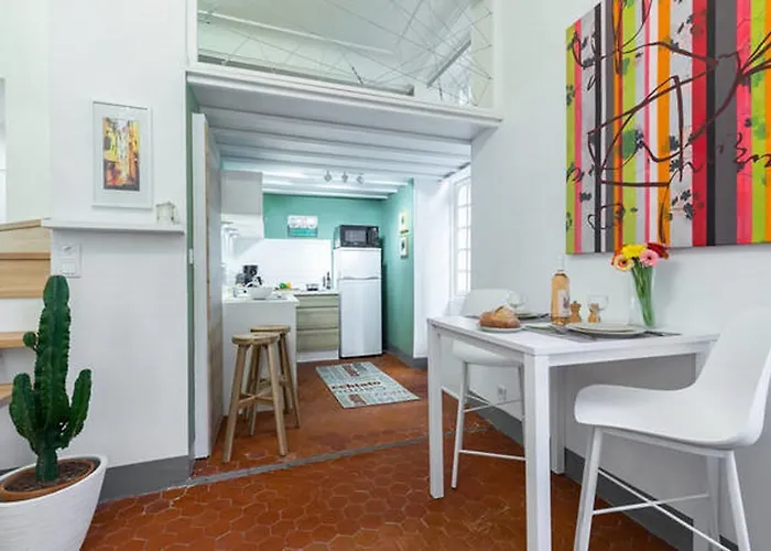 Apartmán Le Colonna - Grand En Duplex, Refait A Neuf, Vieux-nice Old Town *