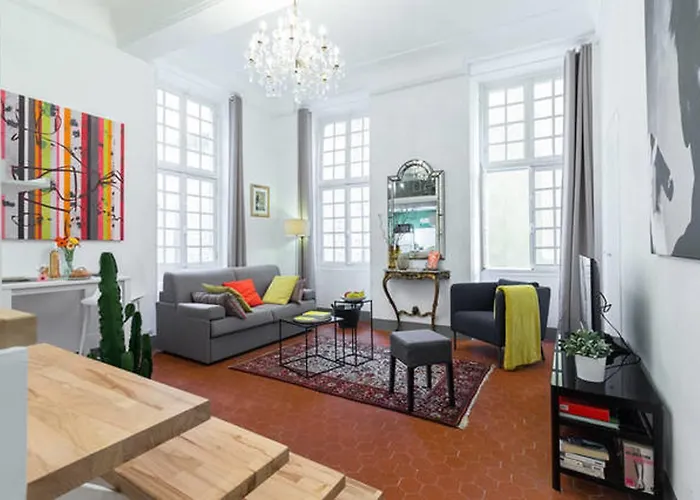 Le Colonna - Grand En Duplex, Refait A Neuf, Vieux-nice Old Town Apartmán